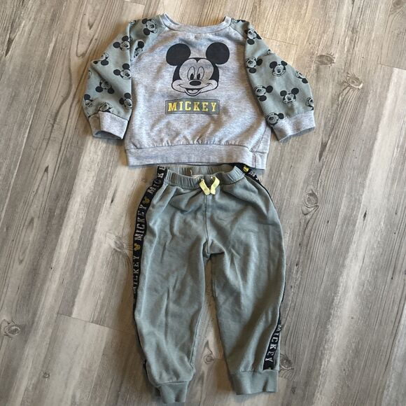 Vintage Disney Baby Mickey Jogger Set Size 24 Months - Picture 1 of 10